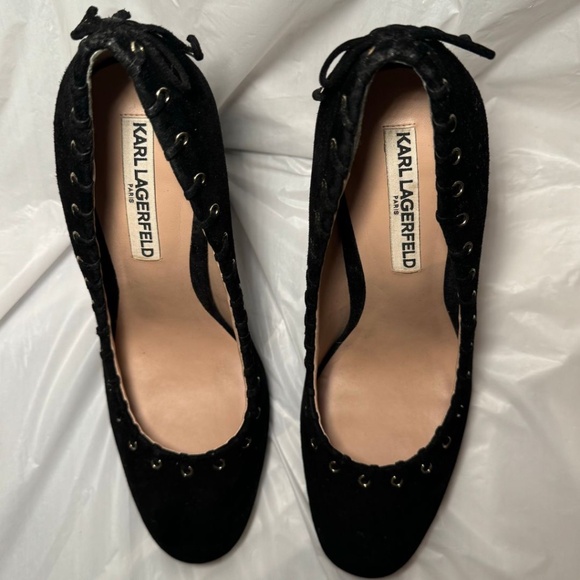 Karl Lagerfeld Paris Black Suede Block Heel Pumps with Grommet Trim – Size 9 - Picture 3 of 12